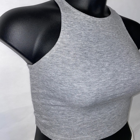 Gray Ribbed Racerback Crop Top - Picture 3 of 3